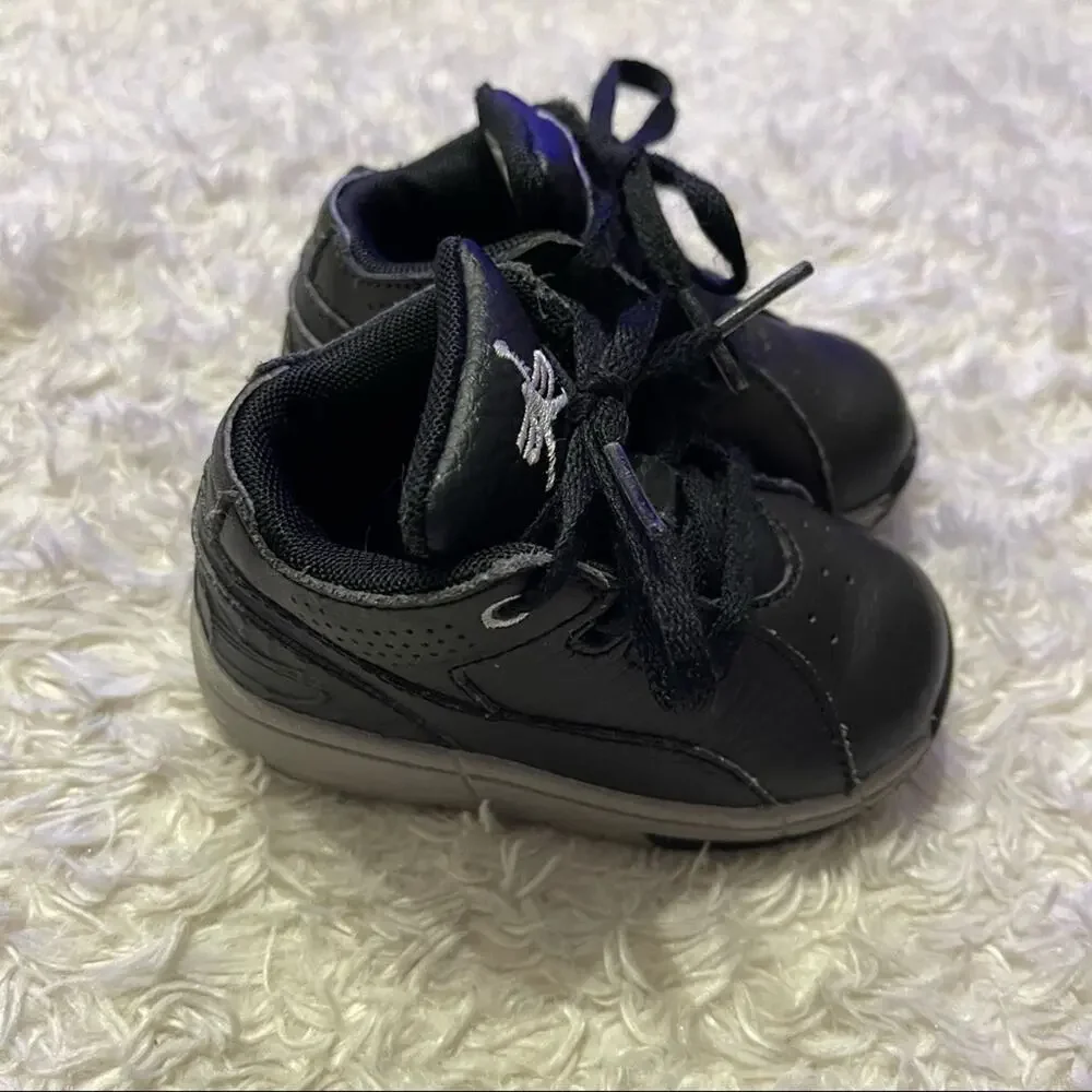 Jordan Ol'School Low Black/Metallic Silver-Black Sneakers Size 5C
